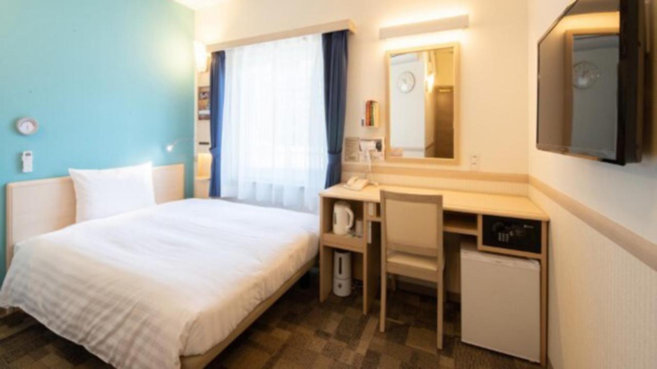 Toyoko Inn Nagareyama-Otakanomori Ekimae Екстериор снимка